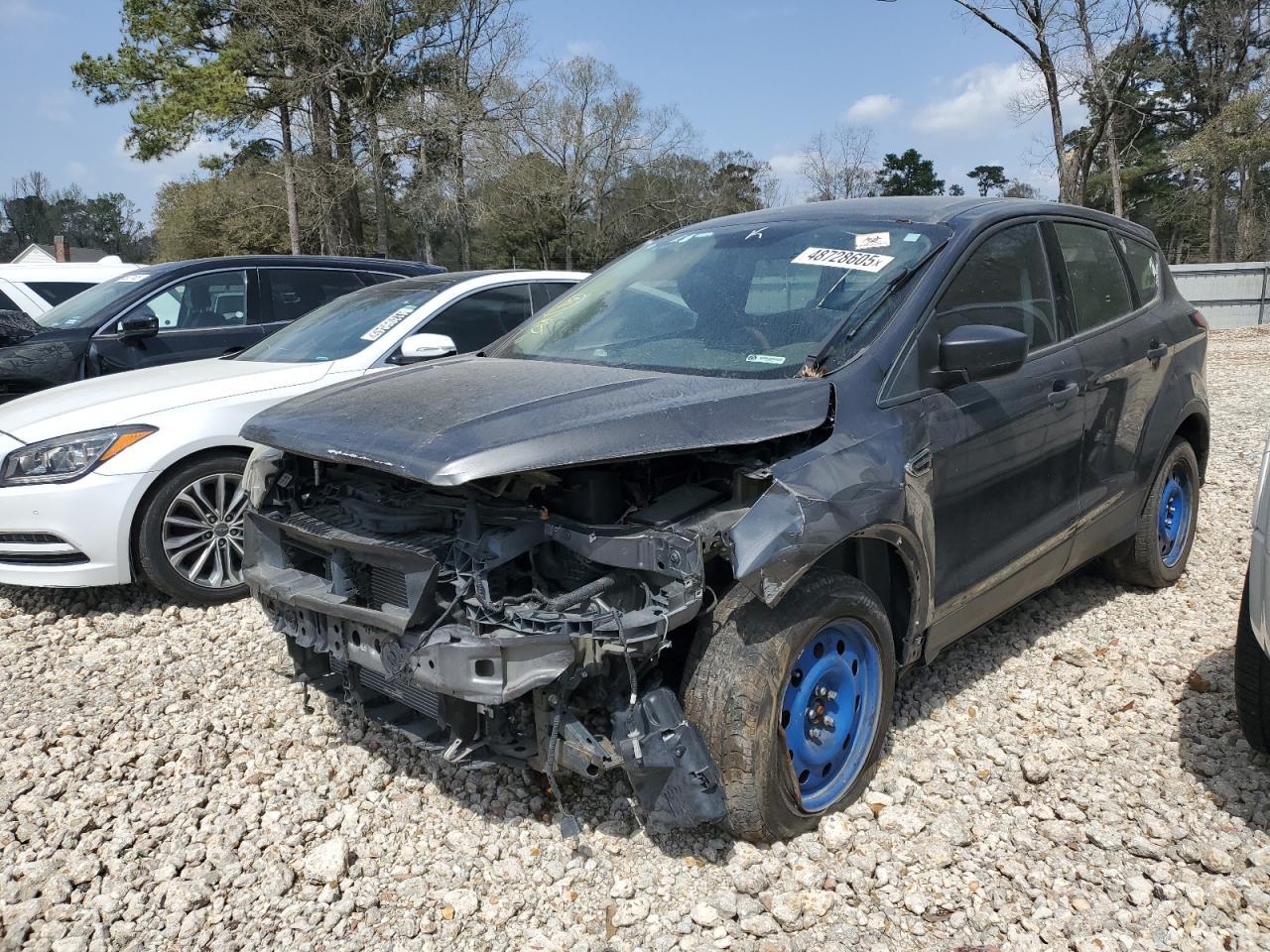 2017 FORD ESCAPE S