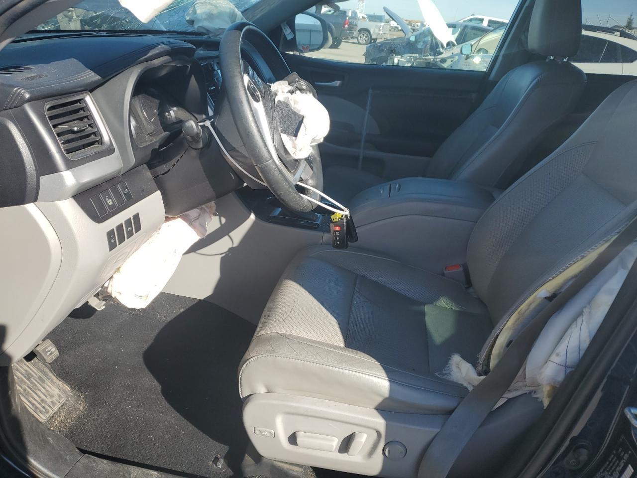 2015 TOYOTA HIGHLANDER - Фото 7
