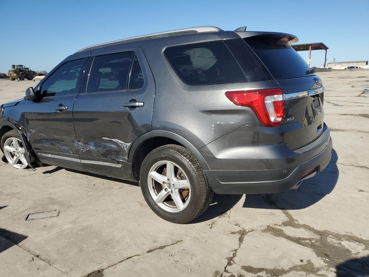 2018 FORD EXPLORER X - Image 2