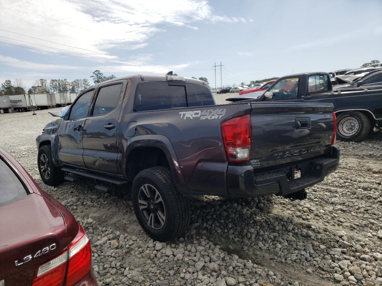 2017 TOYOTA TACOMA DOU - Фото 2