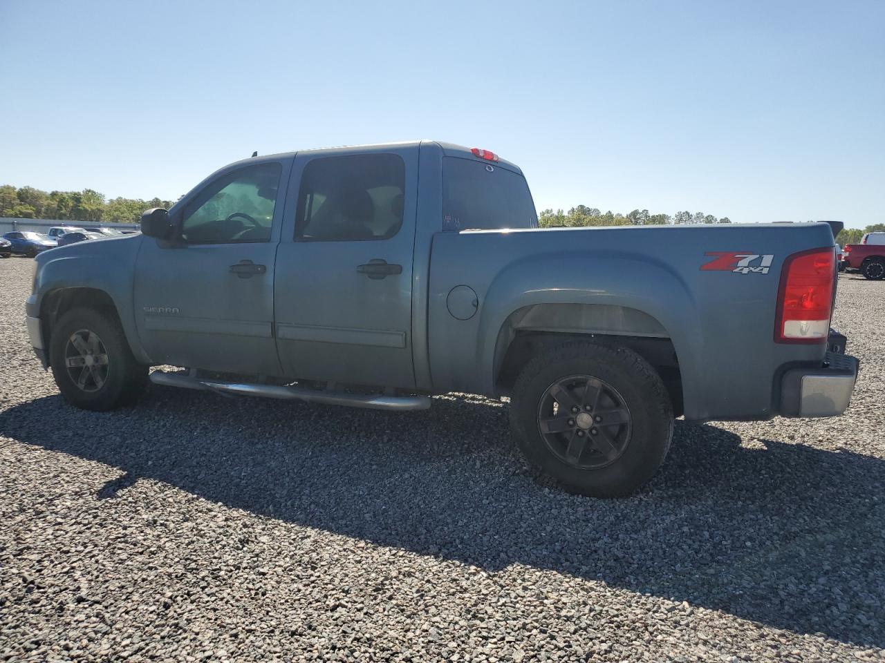 2011 GMC SIERRA K15 - Фото 2