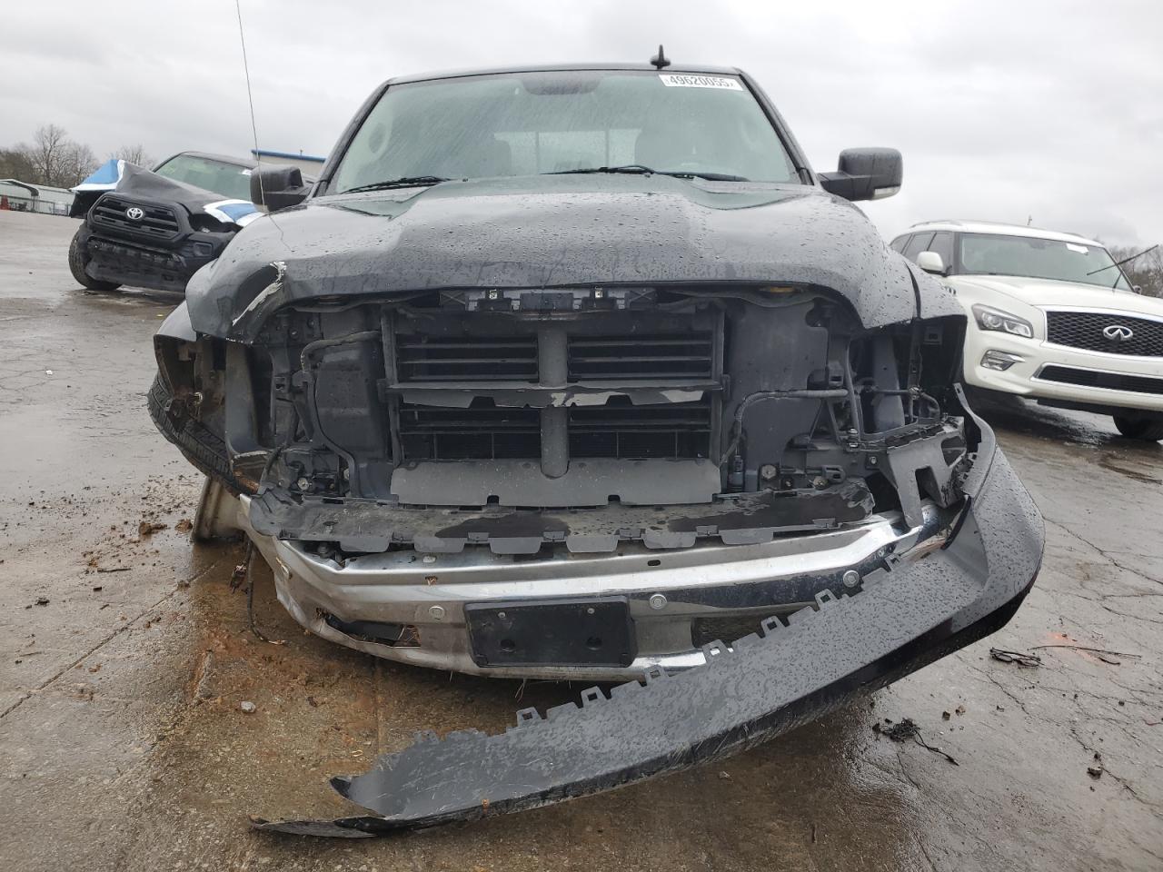 2017 RAM 1500 SLT - Image 5