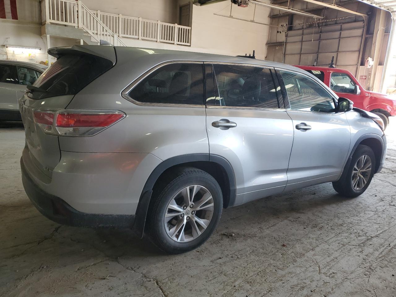 2014 TOYOTA HIGHLANDER - Image 3