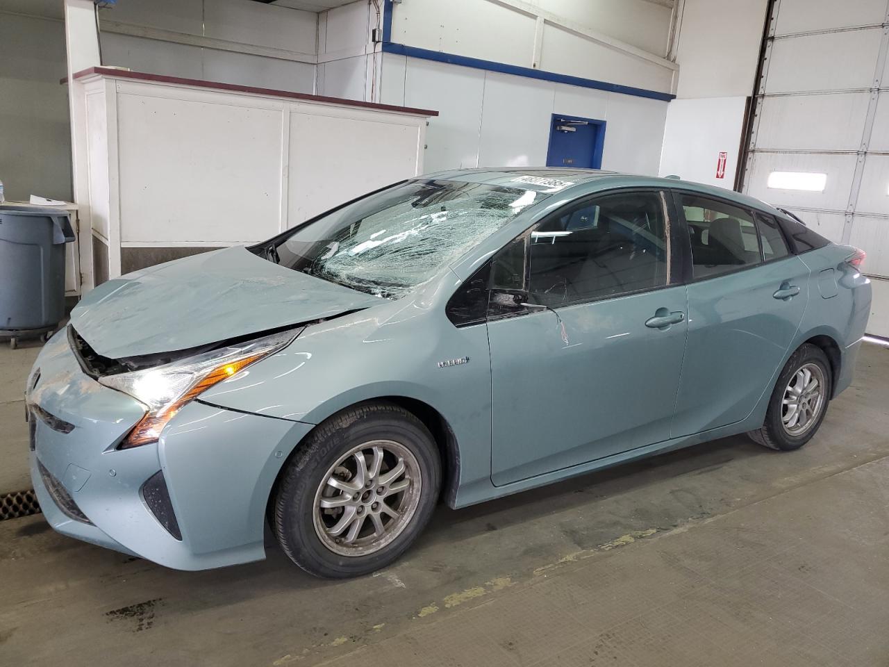 2018 TOYOTA PRIUS