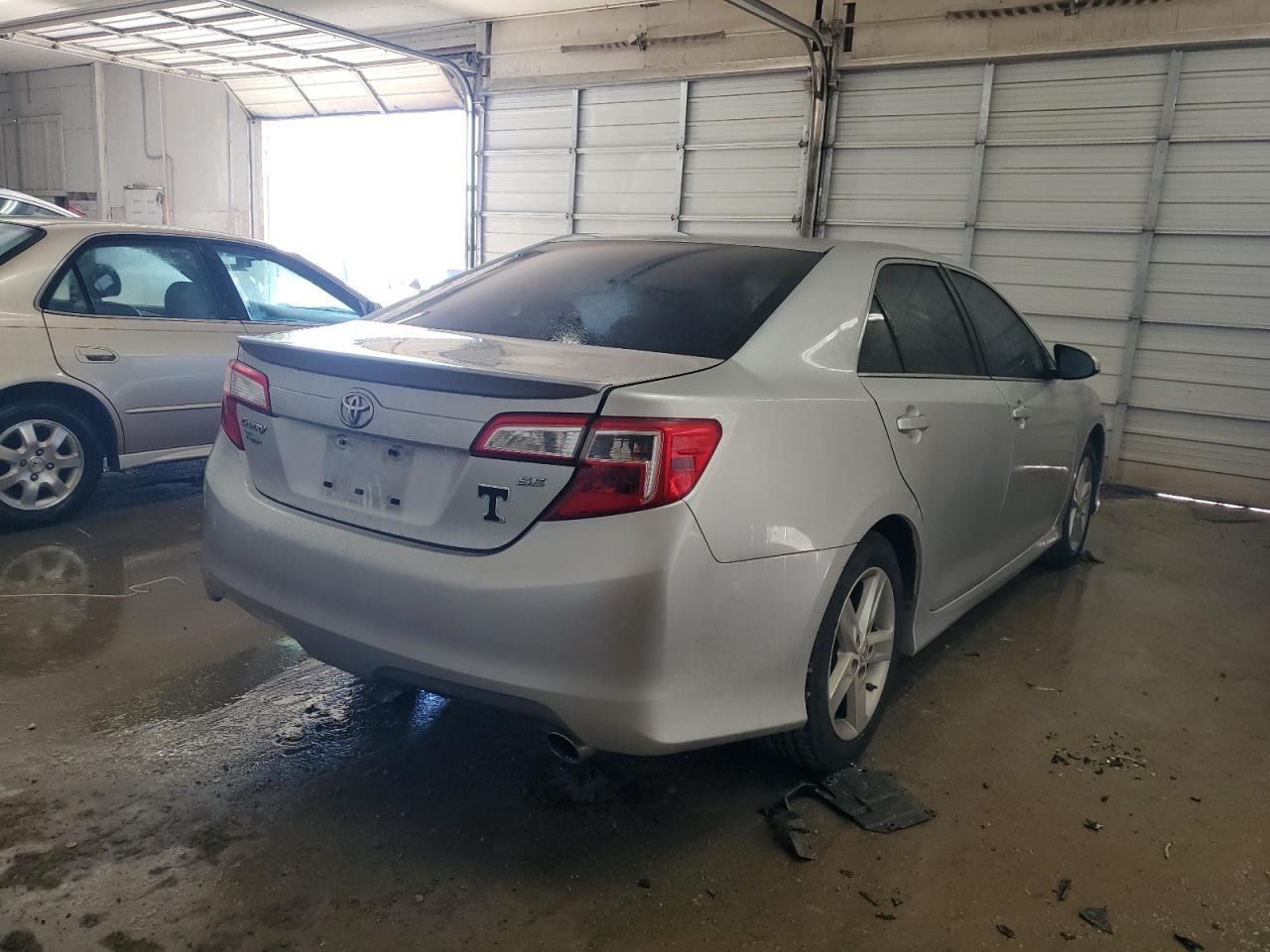 2012 TOYOTA CAMRY BASE - Image 3