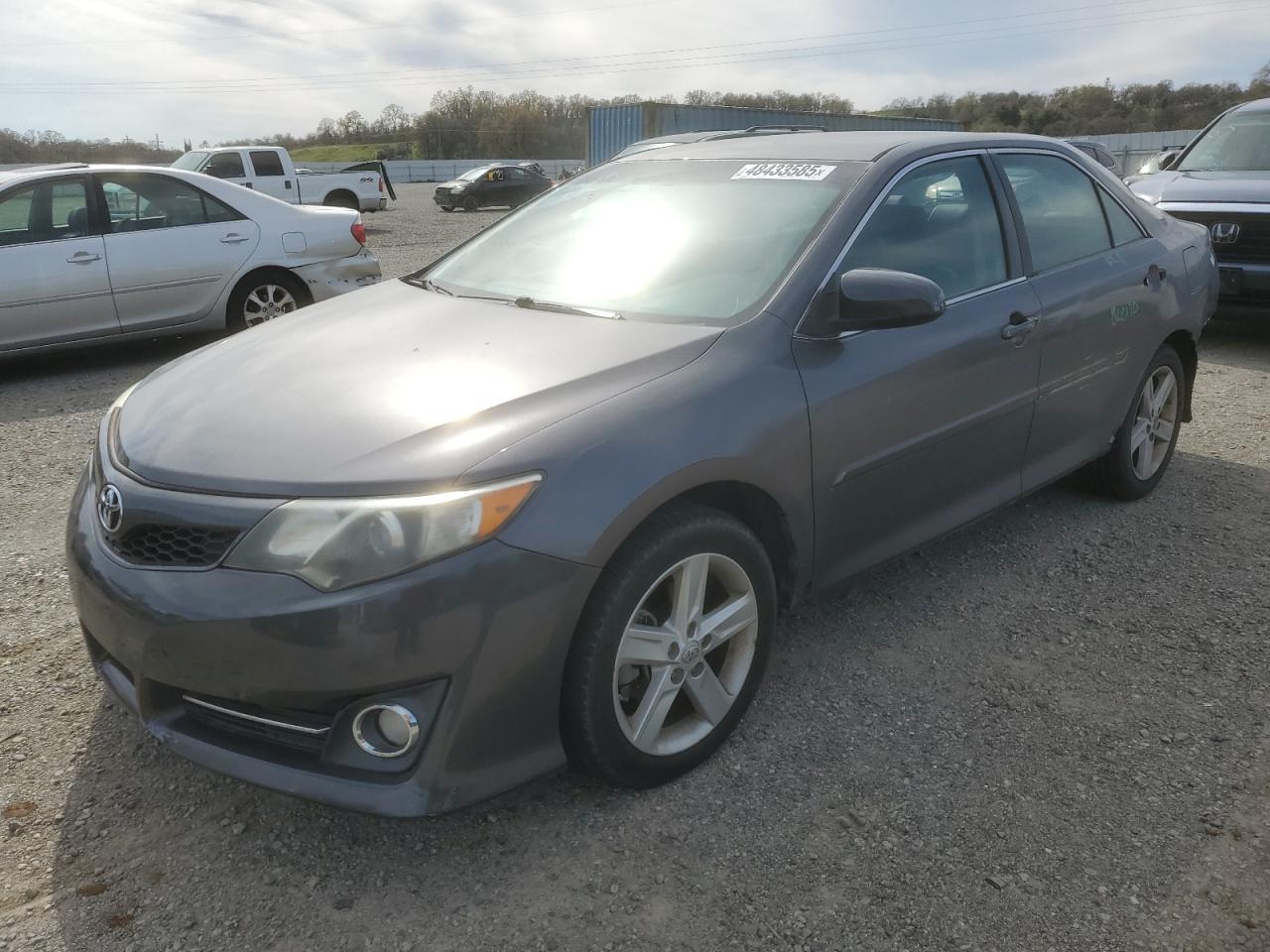 2014 TOYOTA CAMRY L
