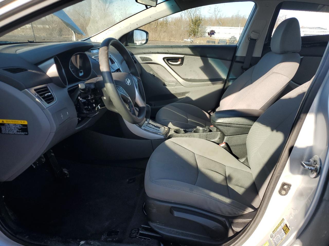 2011 HYUNDAI ELANTRA GL - Image 7