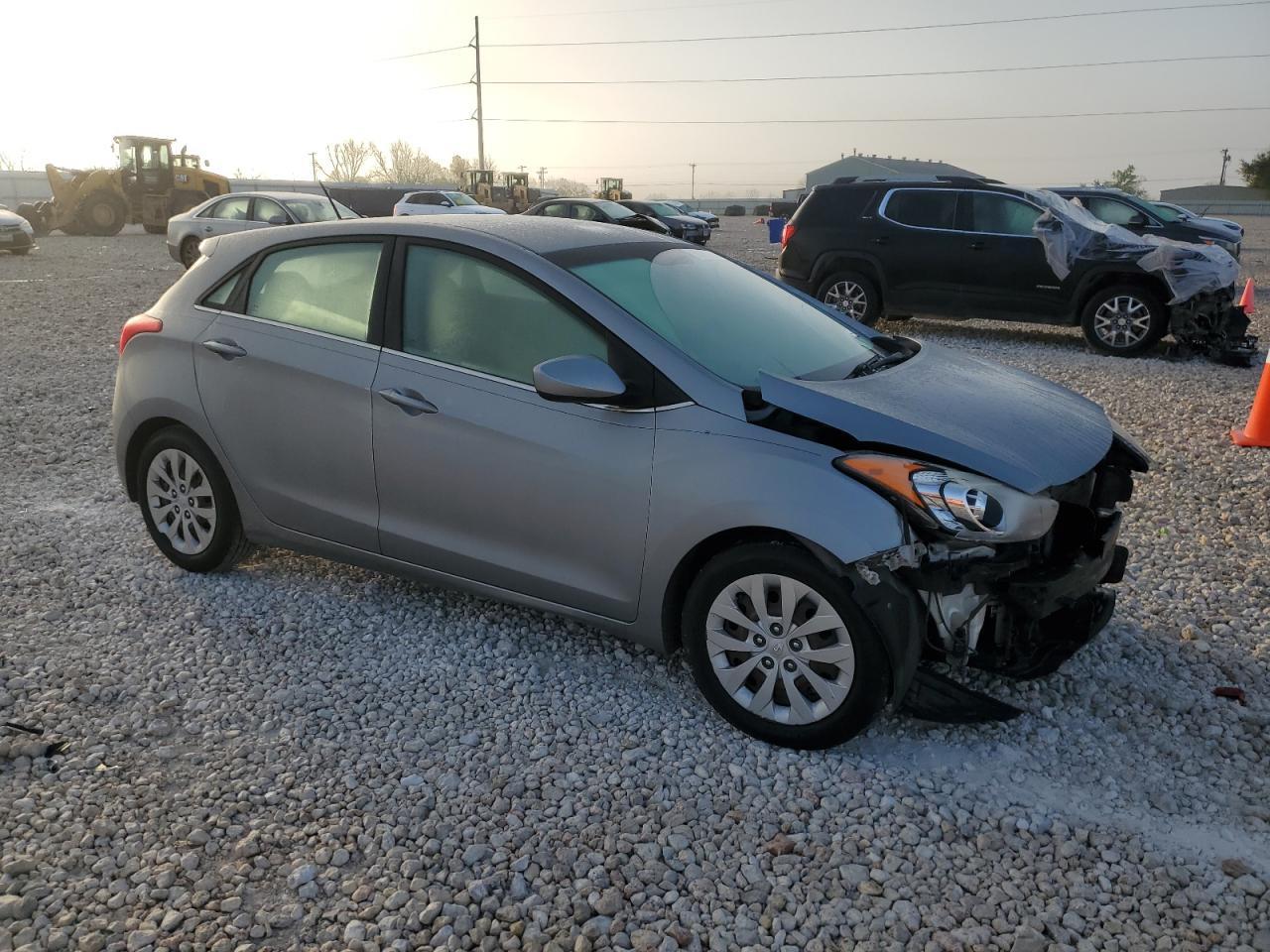 2016 HYUNDAI ELANTRA GT - Image 4