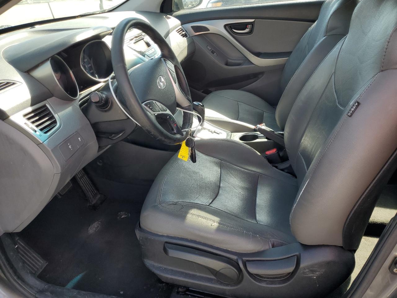 2011 HYUNDAI ELANTRA GL - Image 7