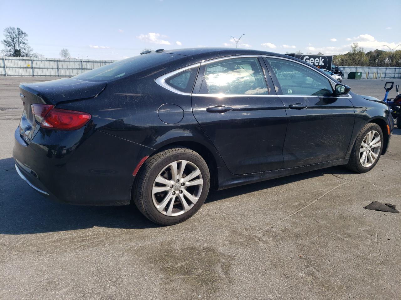 2015 CHRYSLER 200 LIMITE - Image 3