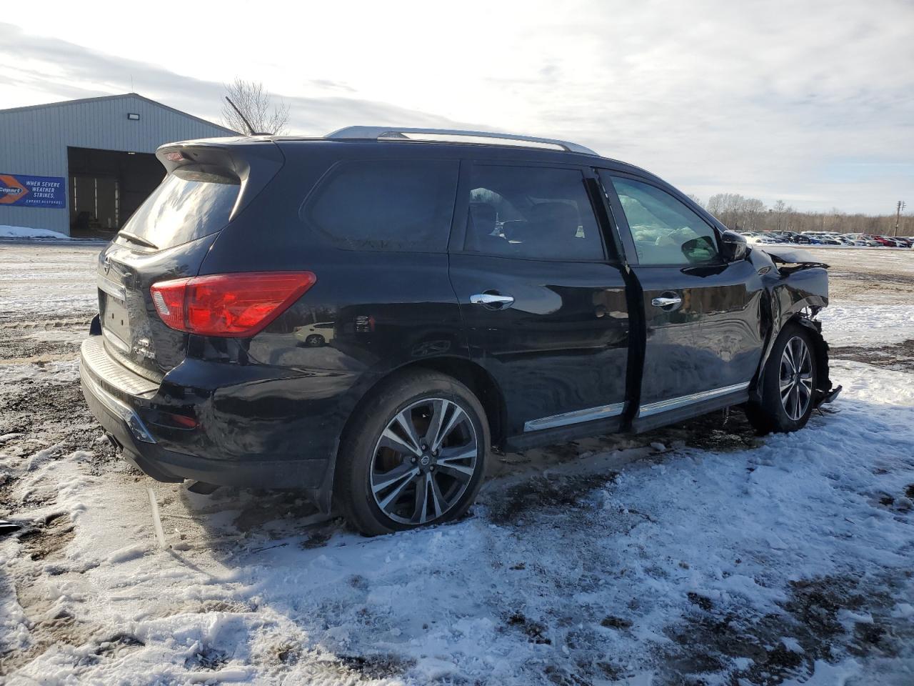 2017 NISSAN PATHFINDER - Image 3