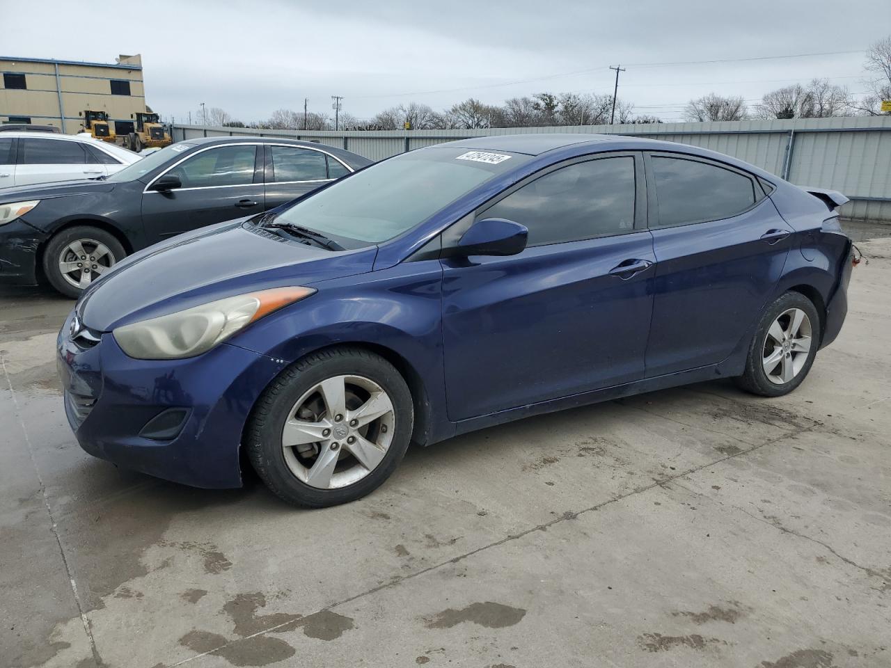 2013 HYUNDAI ELANTRA GL