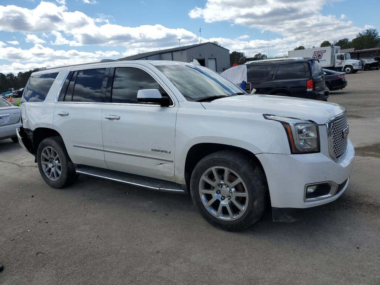 2016 GMC YUKON DENA - Фото 4