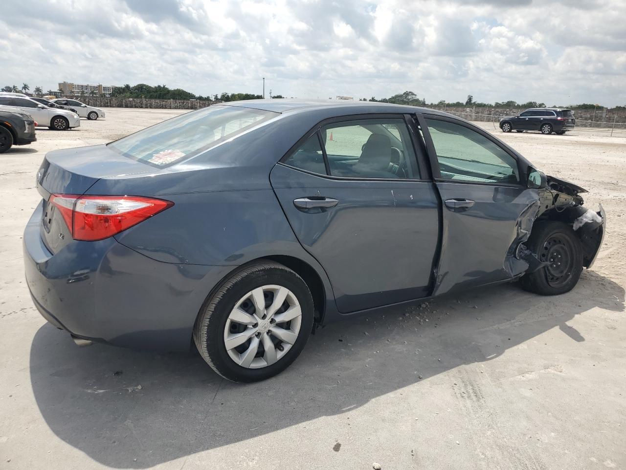 2014 TOYOTA COROLLA L - Image 3