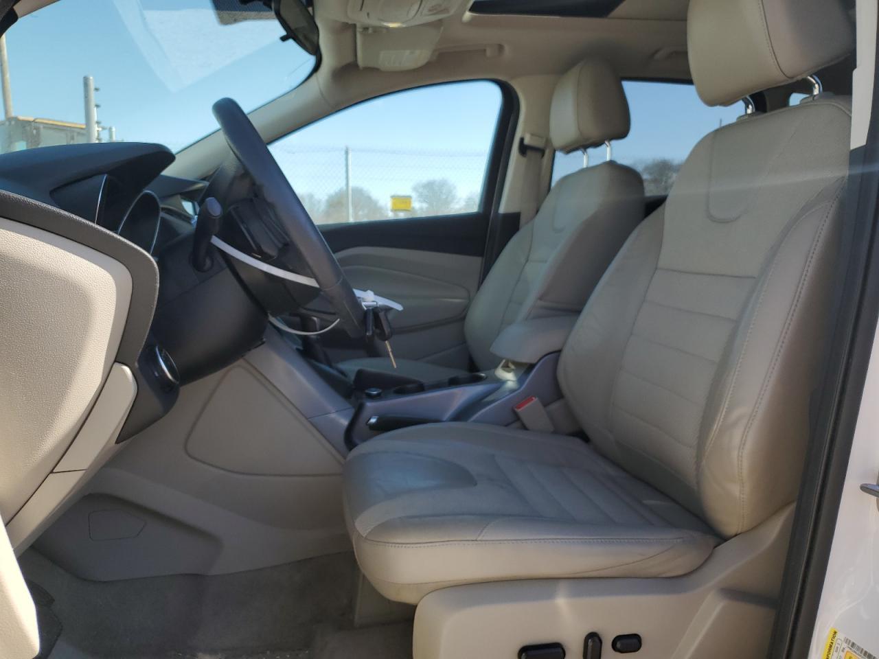 2015 FORD ESCAPE SE - Image 7