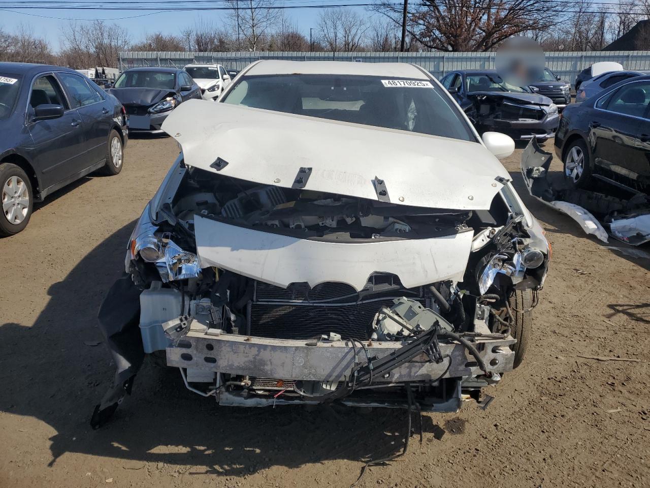 2015 TOYOTA PRIUS - Фото 5
