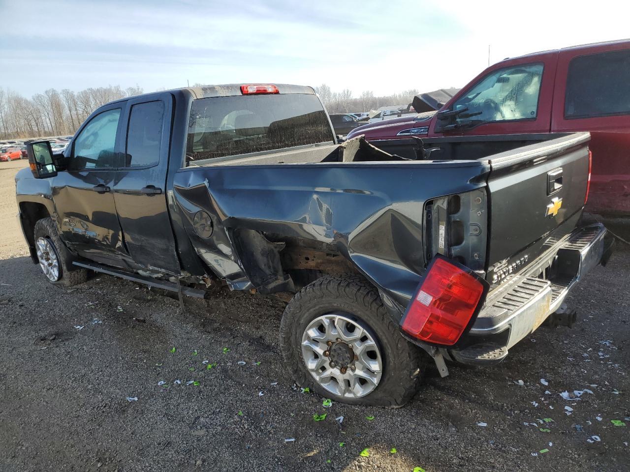 2019 CHEVROLET SILVERADO - Фото 2