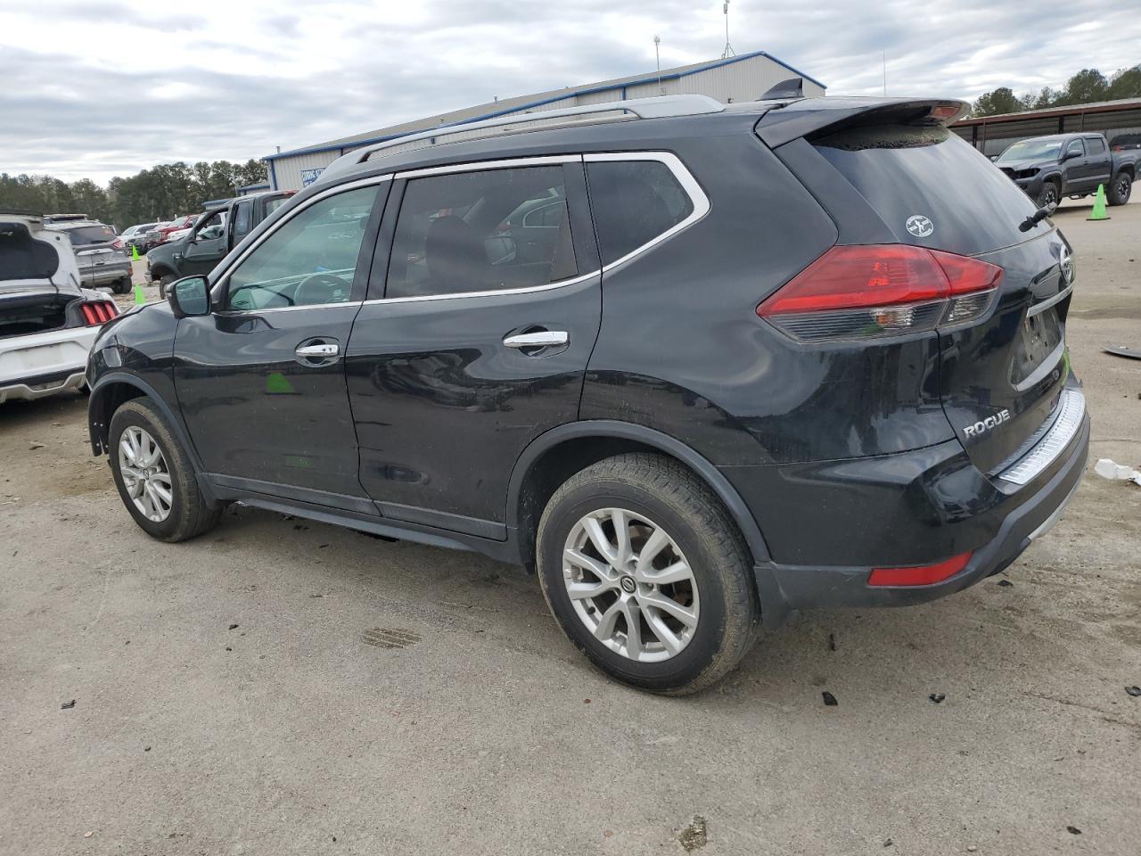 2018 NISSAN ROGUE S - Image 2