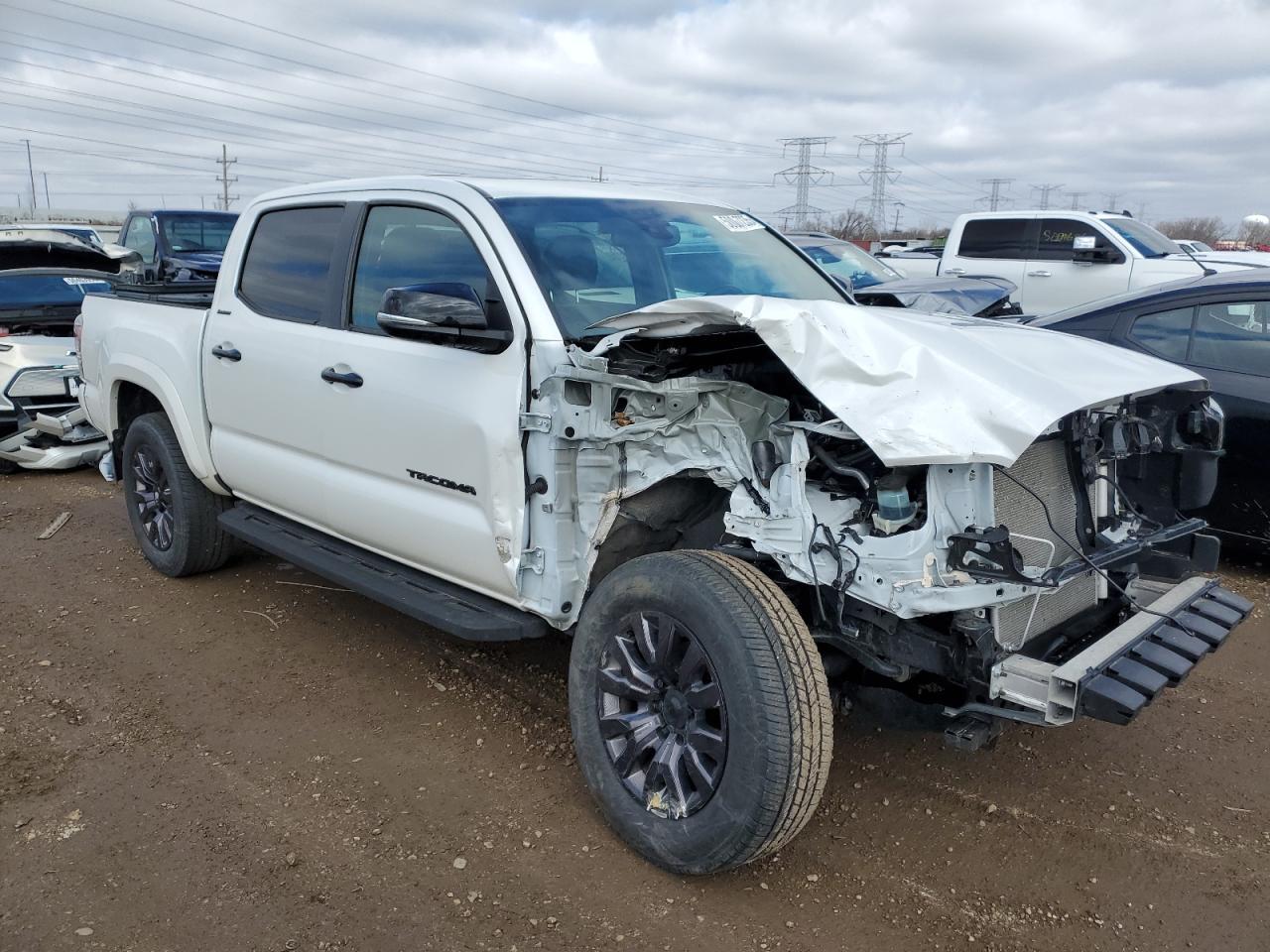 2023 TOYOTA TACOMA DOU - Фото 4