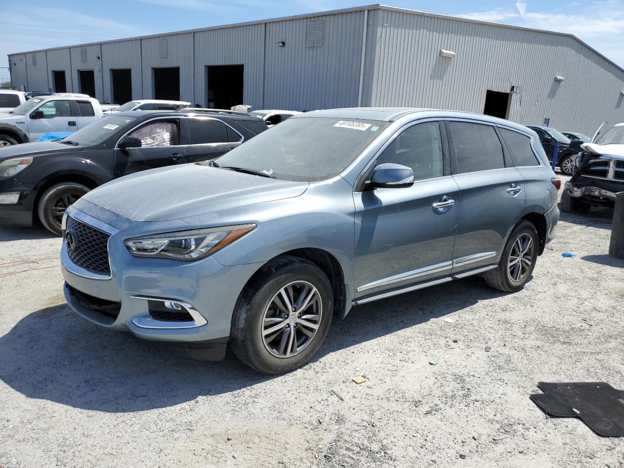 2019 INFINITI QX60 LUXE