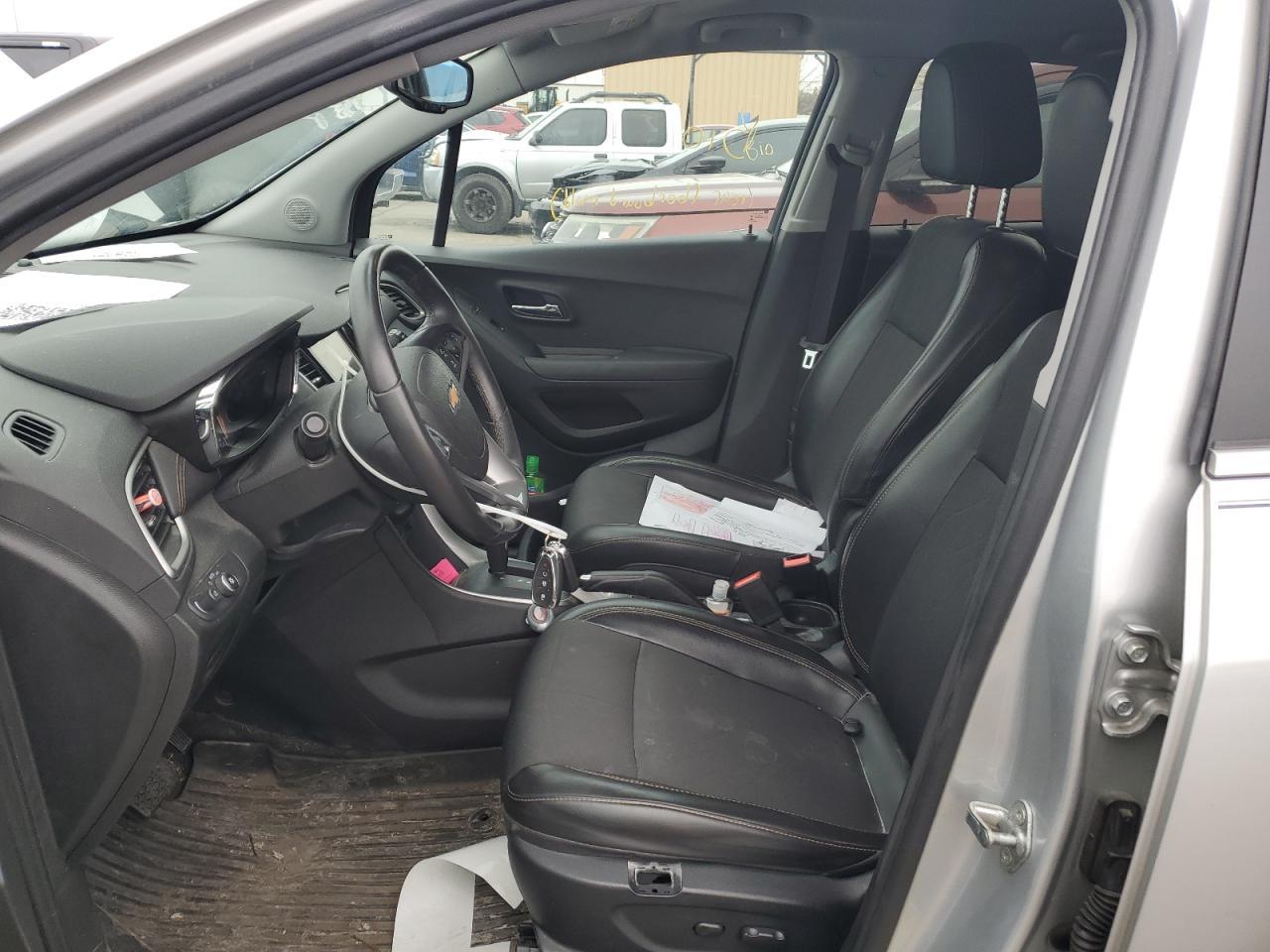 2018 CHEVROLET TRAX 1LT - Image 7