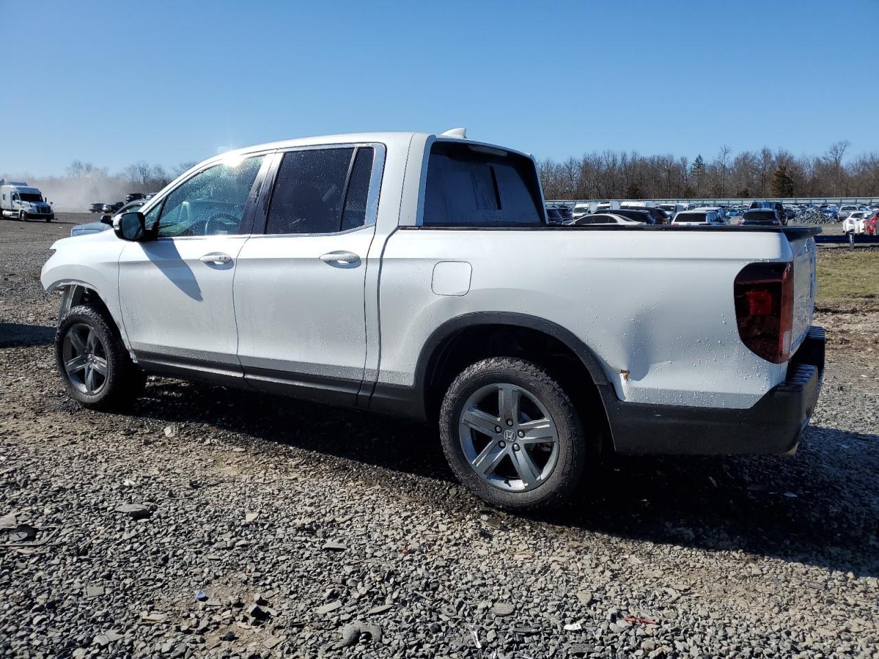 2022 HONDA RIDGELINE - Фото 2