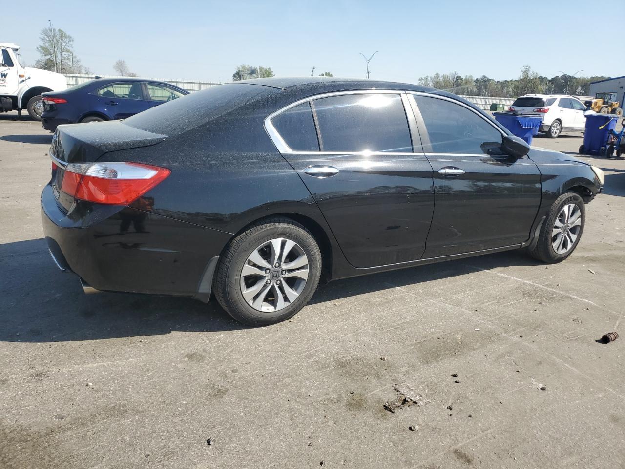 2014 HONDA ACCORD LX - Image 3