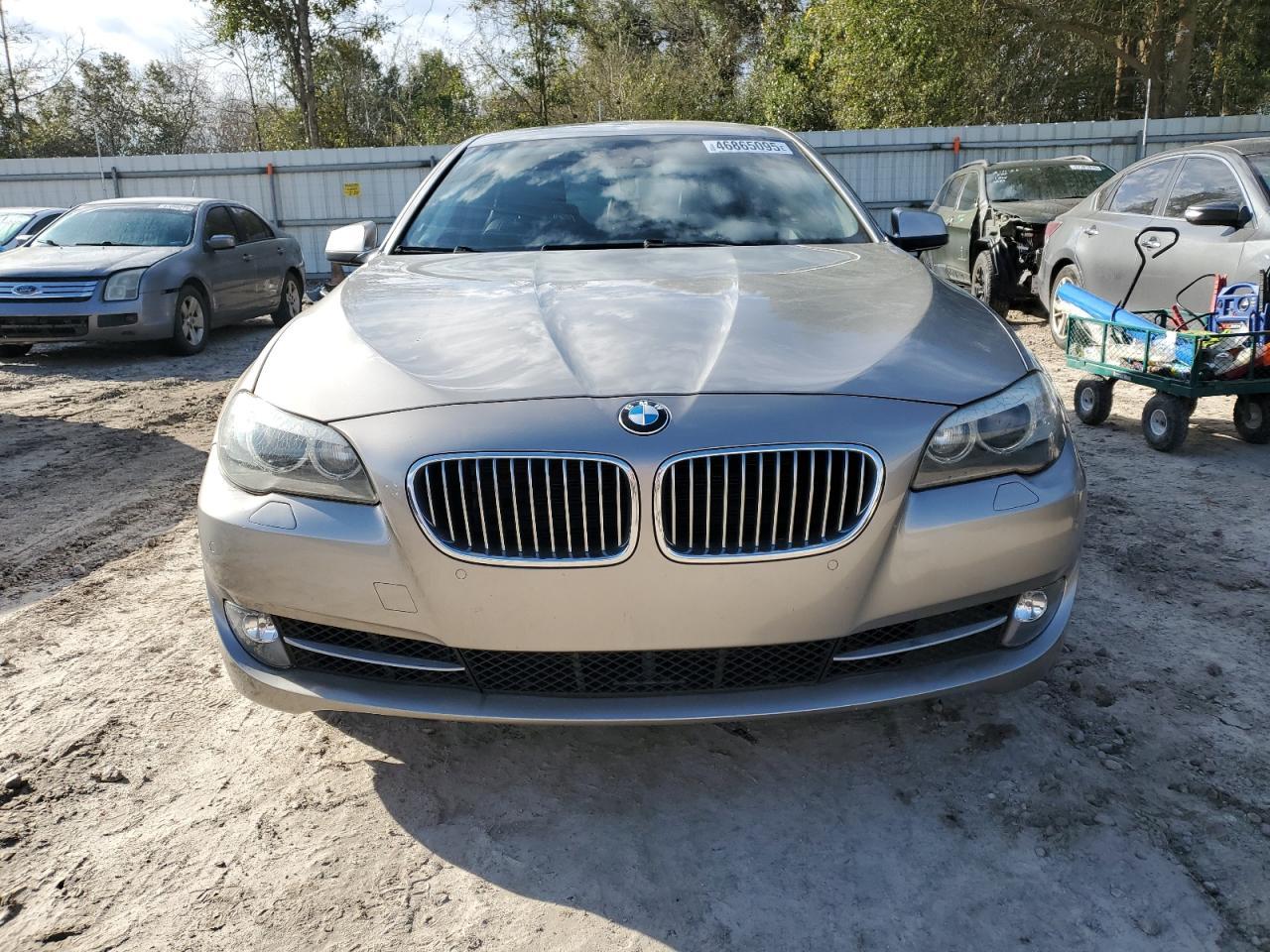 2011 BMW 535 XI - Фото 5