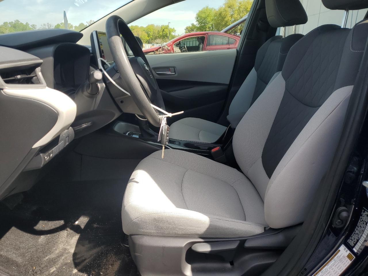2020 TOYOTA COROLLA LE - Image 7