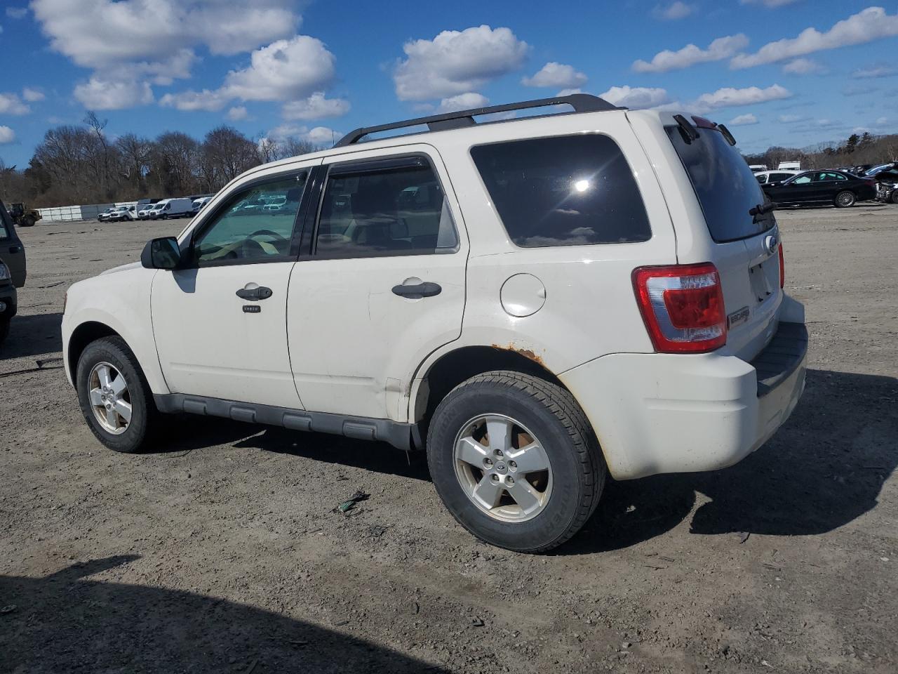 2012 FORD ESCAPE XLT - Фото 2