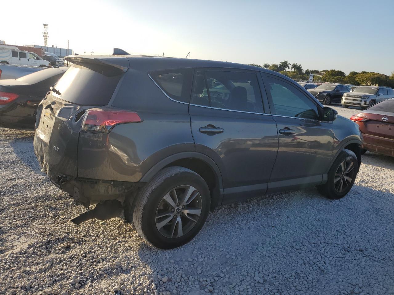2018 TOYOTA RAV4 ADVEN - Фото 3