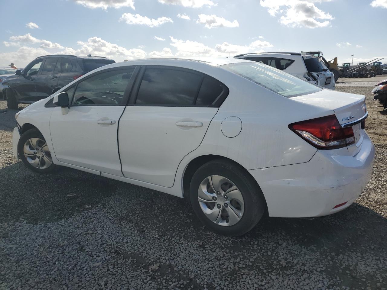 2015 HONDA CIVIC LX - Image 2