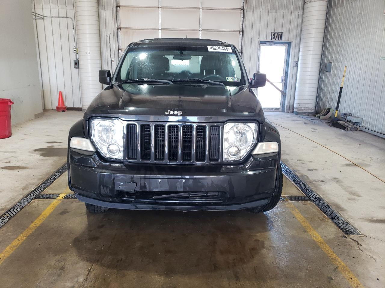 2012 JEEP LIBERTY SP - Image 5