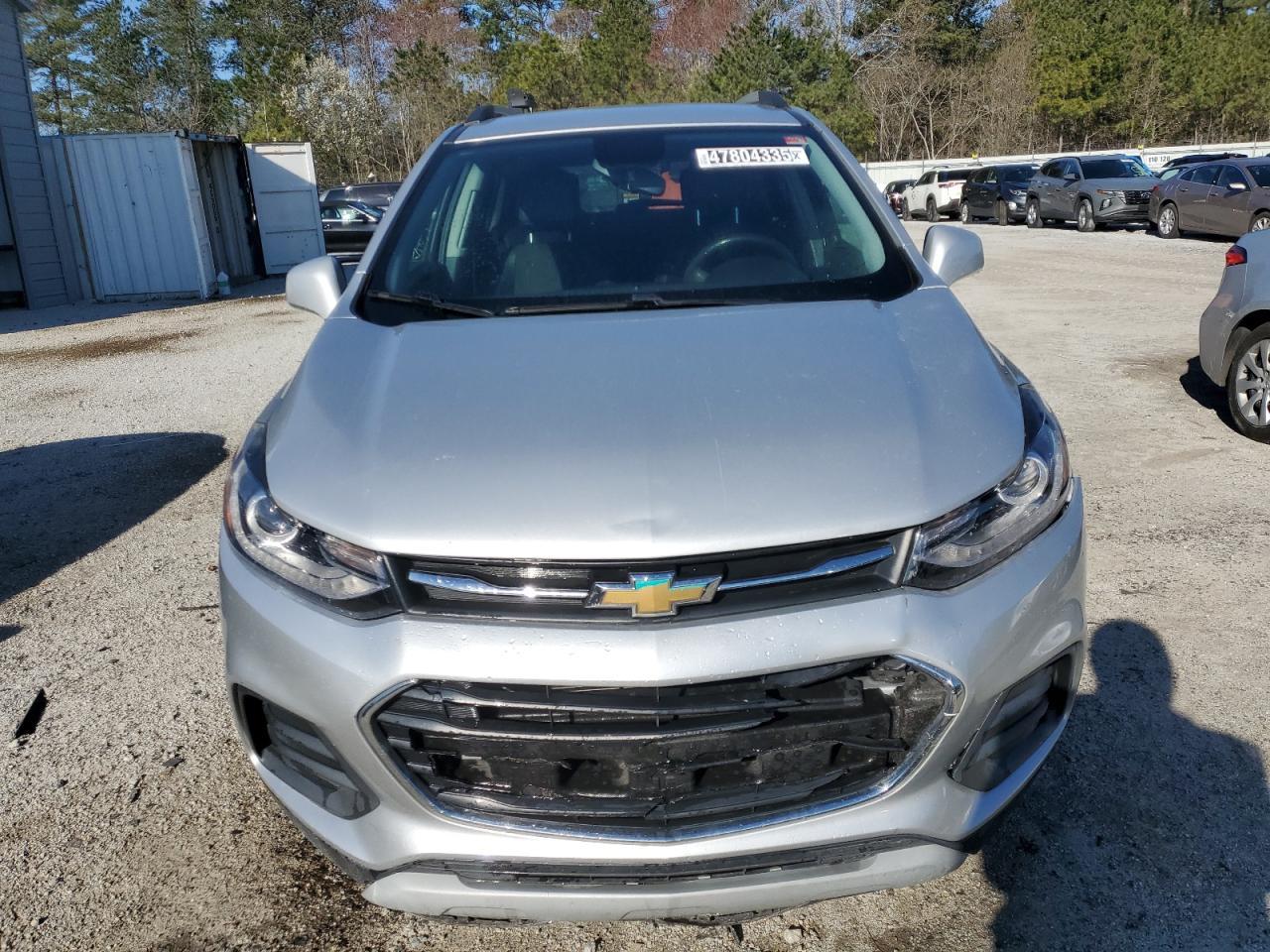 2021 CHEVROLET TRAX 1LT - Image 5