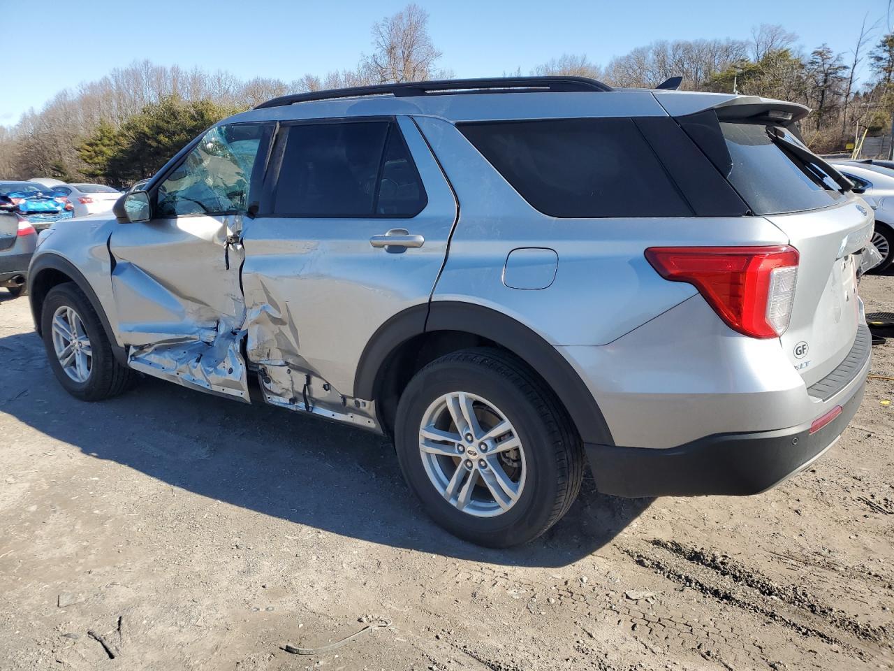 2022 FORD EXPLORER X - Фото 2
