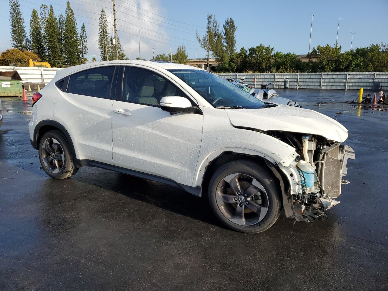 2018 HONDA HR-V EX - Image 4