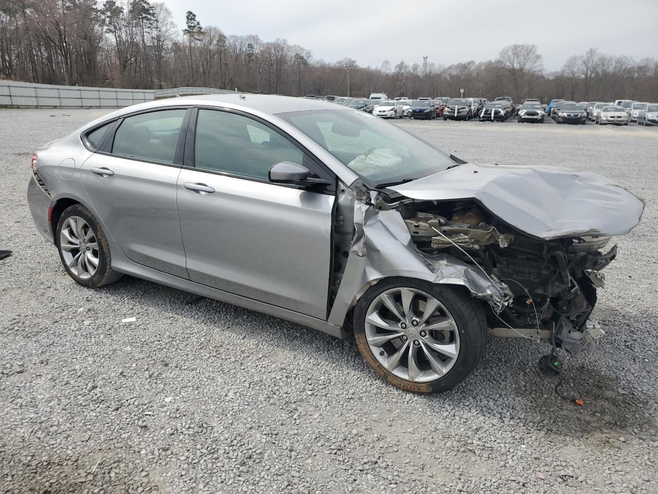 2015 CHRYSLER 200 S - Image 4