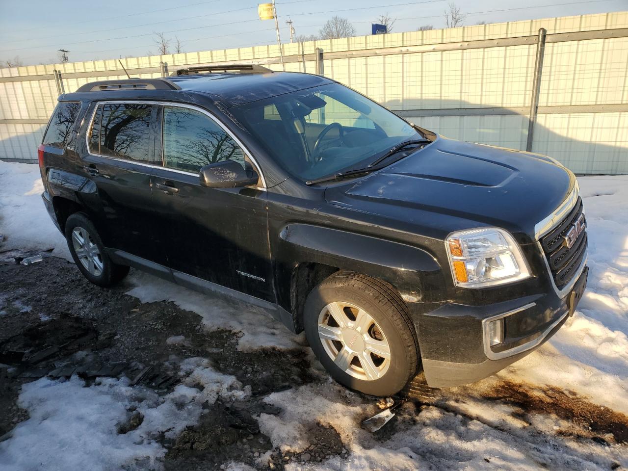 2016 GMC TERRAIN SL - Image 4