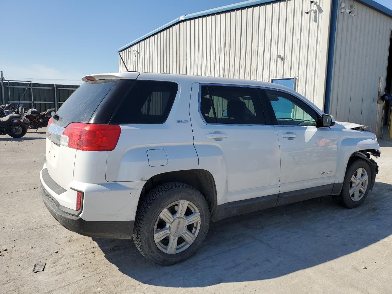 2016 GMC TERRAIN SL - Image 3