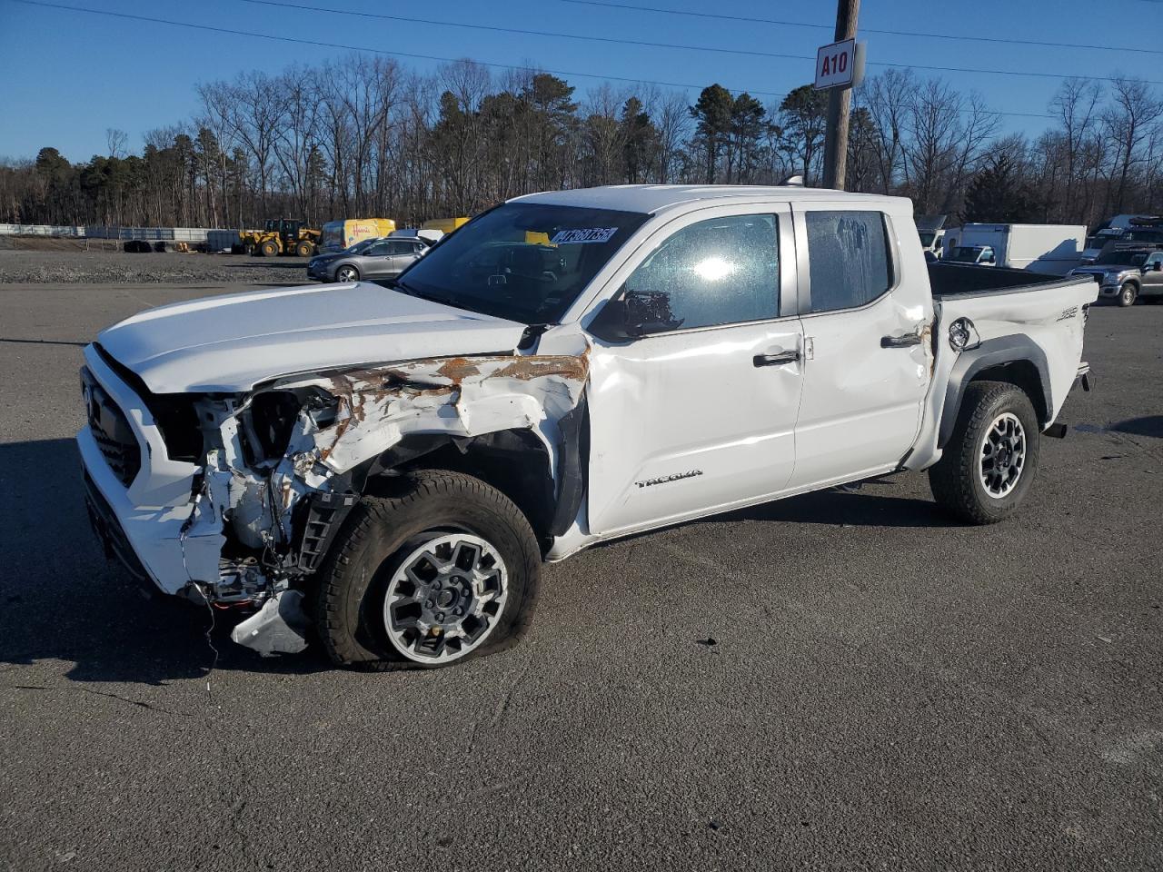 2024 TOYOTA TACOMA DOU