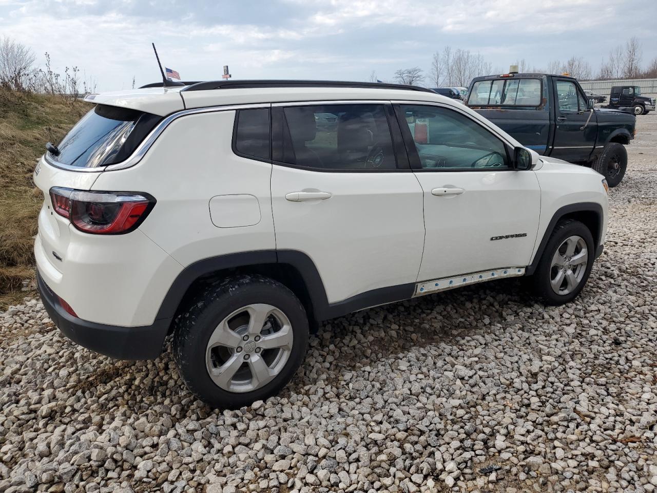 2020 JEEP COMPASS LA - Image 3