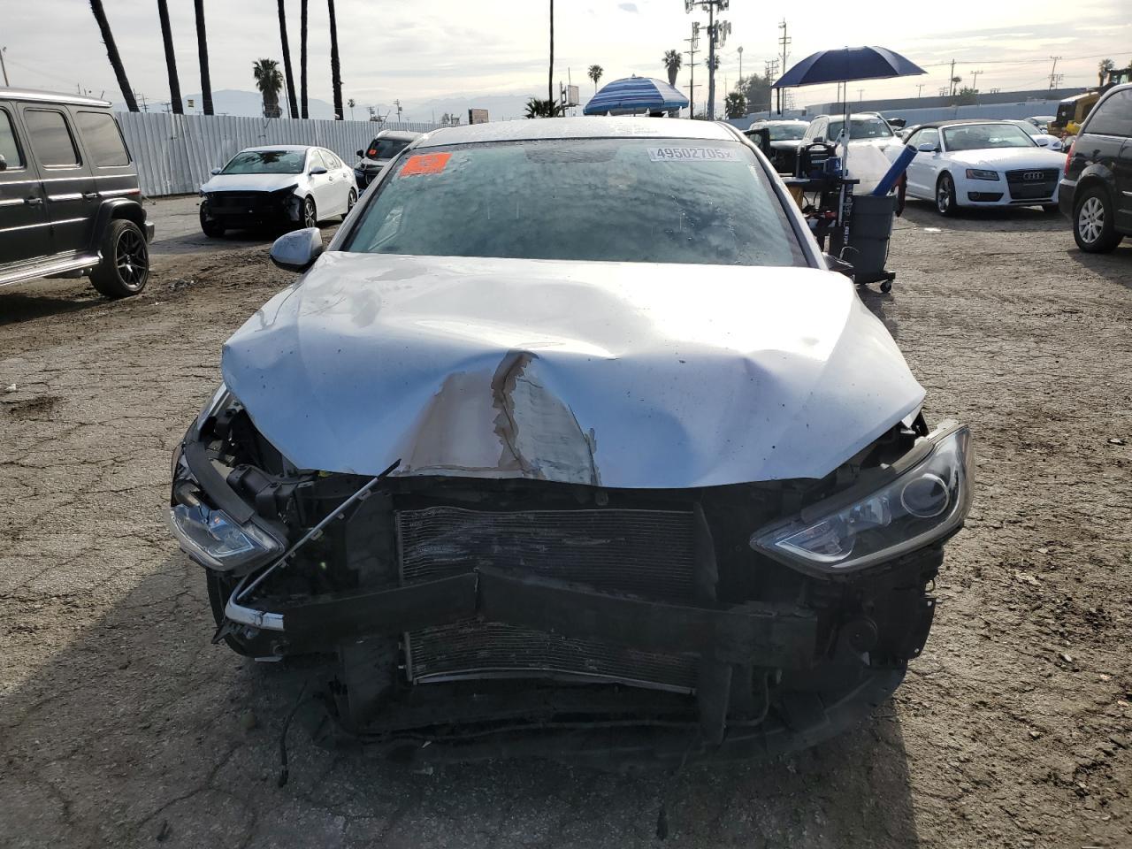2018 HYUNDAI ELANTRA SE - Image 5