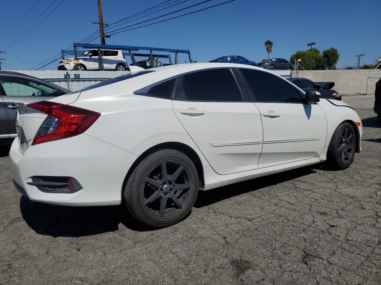 2018 HONDA CIVIC EX - Image 3