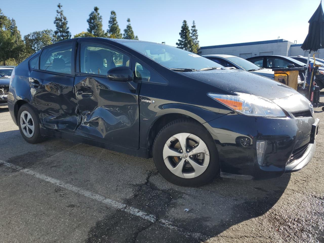 2015 TOYOTA PRIUS - Image 4