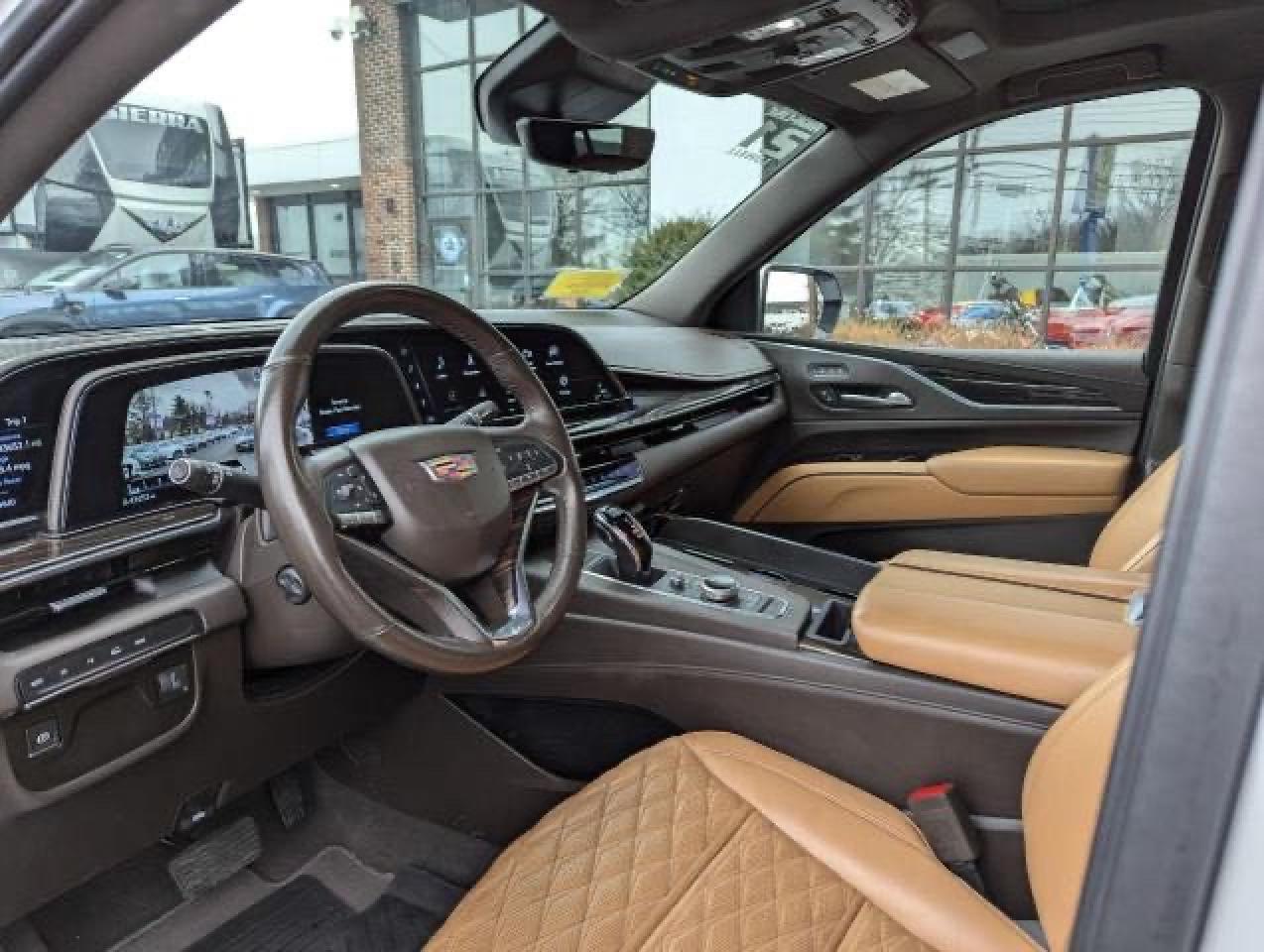 2021 CADILLAC ESCALADE E - Фото 7