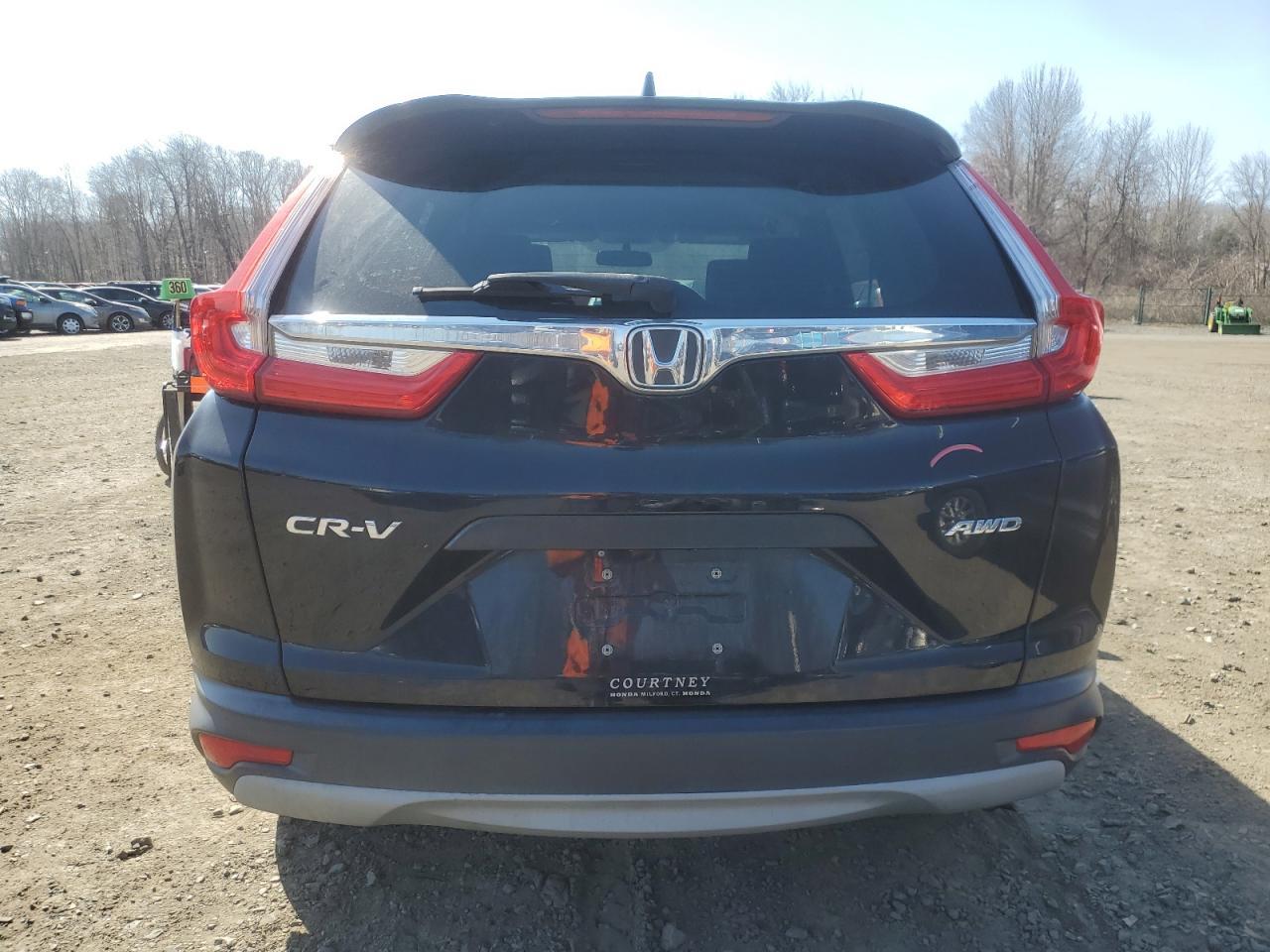 2017 HONDA CR-V LX - Image 6