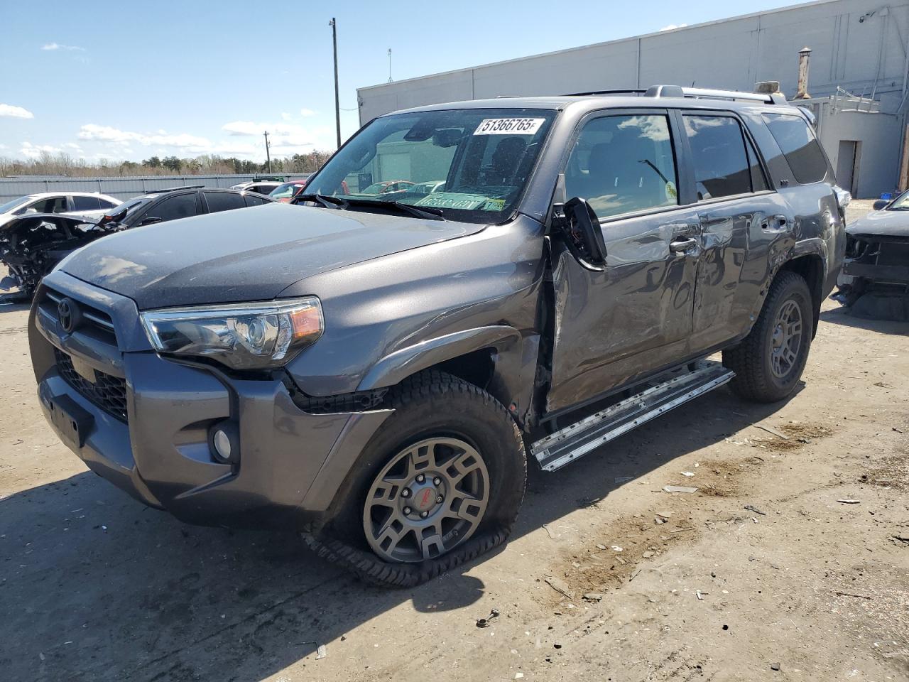 2020 TOYOTA 4RUNNER SR