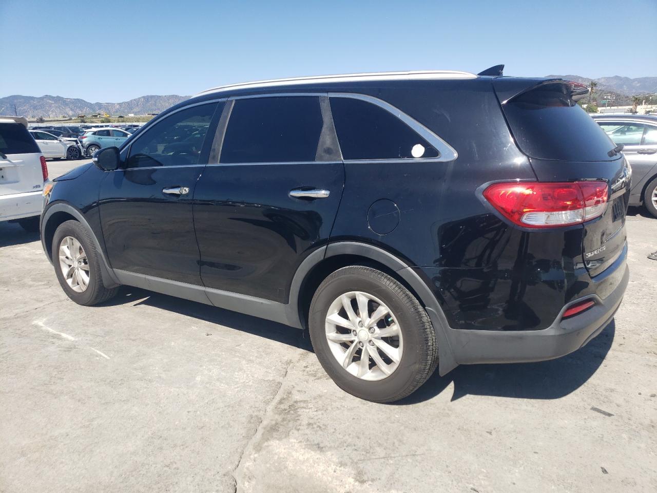 2016 KIA SORENTO LX - Image 2