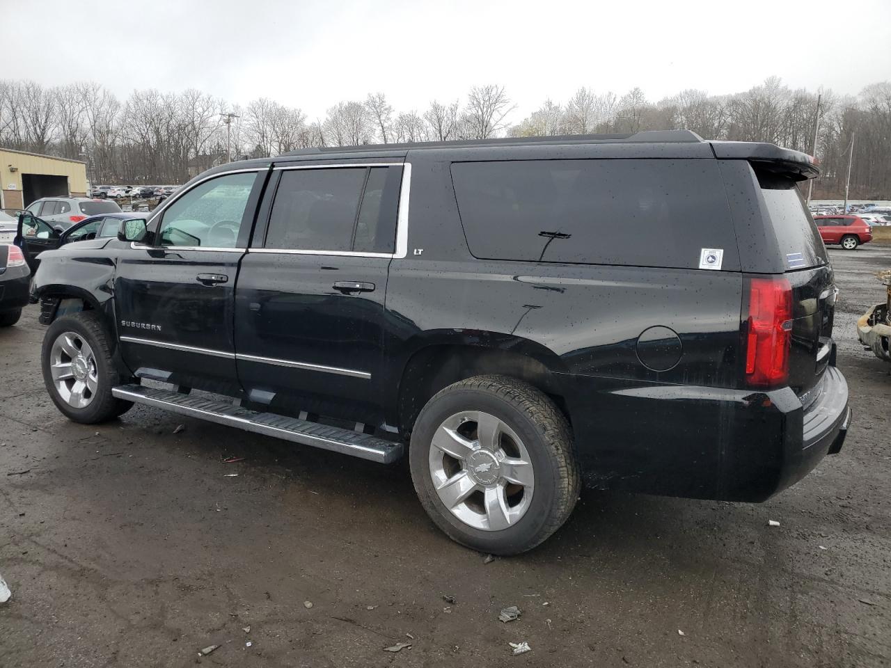 2017 CHEVROLET SUBURBAN K - Фото 2