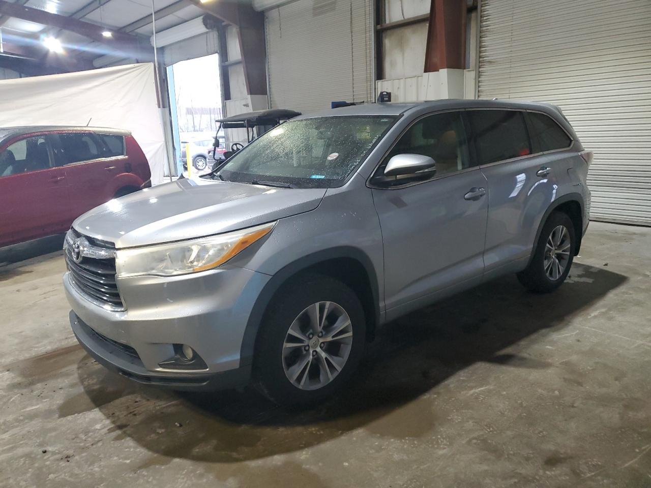 2014 TOYOTA HIGHLANDER